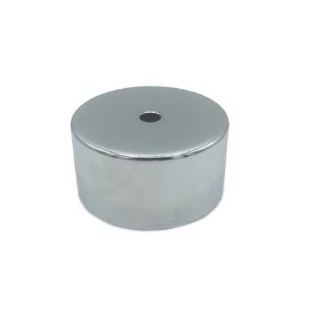 Tampa cromada para globo de 78mm de diâmetro x 38mm.