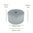 Tampa cromada para globo de 78mm de diâmetro x 38mm.
