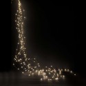 Cascata com 700 LEDs fixos, luz interior quente e 250cm de comprimento.