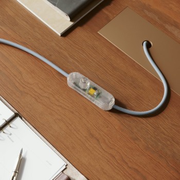 Regulador universal com comando rotativo para lâmpadas de mesa LED e incandescentes