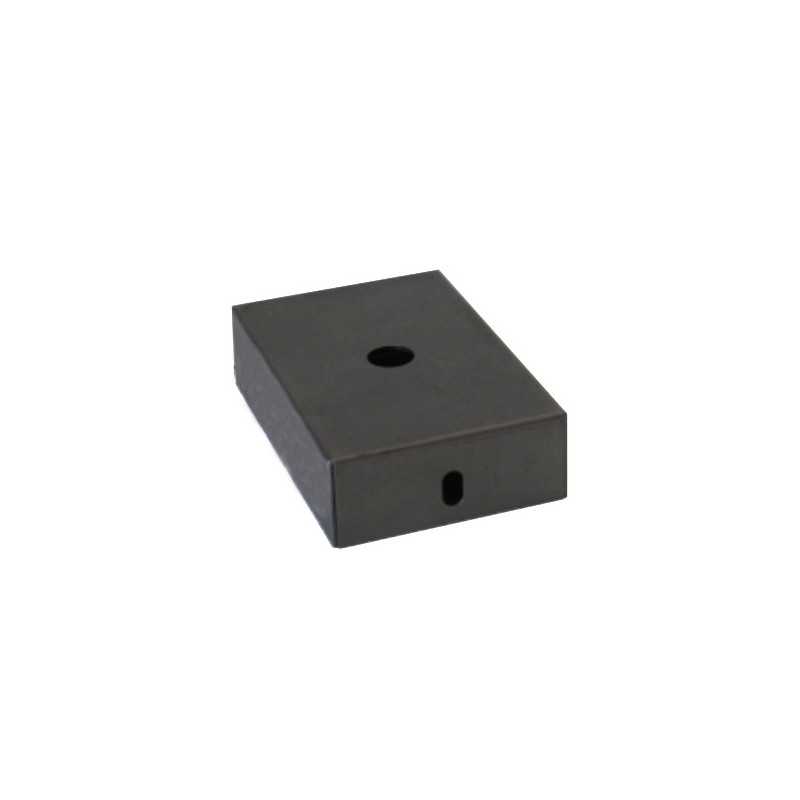 Suporte de metal preto com 80mm de comprimento x 50mm de largura.