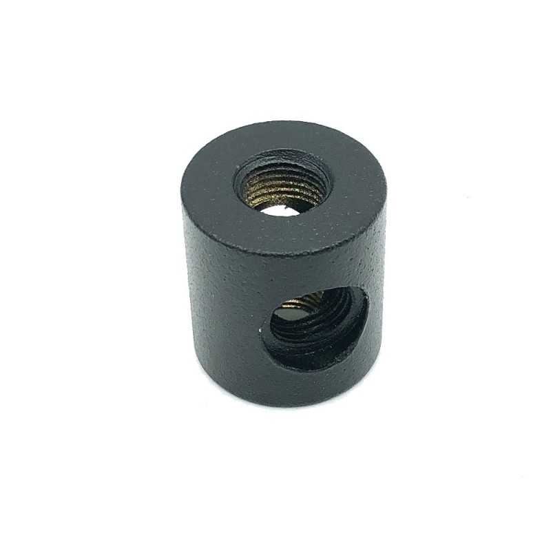 Tubo preto de quatro saídas para taco cilíndrico, com diâmetro de 22mm e comprimento de 25mm.