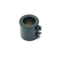 Prisioneiro para tubo de 10mm com parafuso duplo na cor preta.