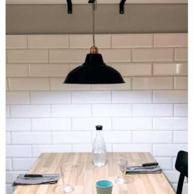 Ecrã pendente preto de estilo industrial 300mm x 150mm