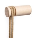 Suporte de parede em cor natural para cabo decorativo.
