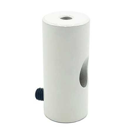 Suportes metálicos para mover lâmpadas.