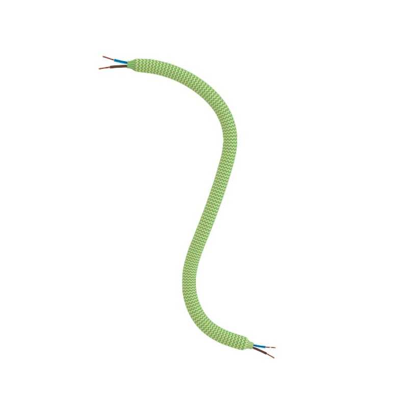 Tubo flexível revestido com tecido verde para fazer lâmpadas.