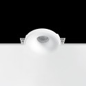 Foco de gesso GU10 com 85 mm de diâmetro e 110 mm de altura.