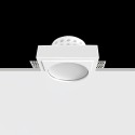Foco de gesso GU10 com 95mm de diâmetro e 147mm de altura.