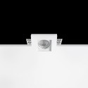 Foco de gesso GU10 com 57 mm de diâmetro e 85 mm de altura.