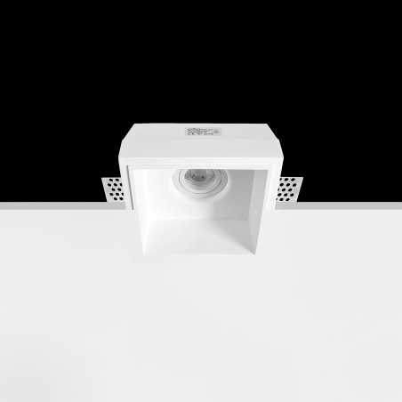 Foco de gesso orientável GU10 140mm x 135mm de altura.