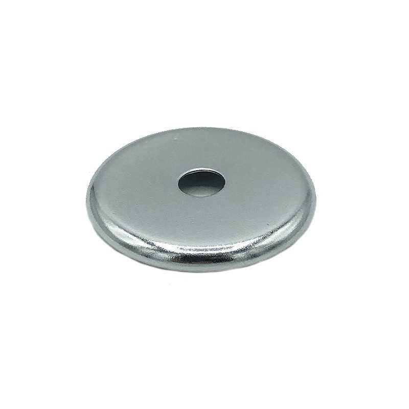 Tampa cromada redonda para globo de 31mm de diâmetro x 4mm.