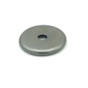 Tampa de globo de ferro bruto arredondada 31mm de diâmetro x 4mm.