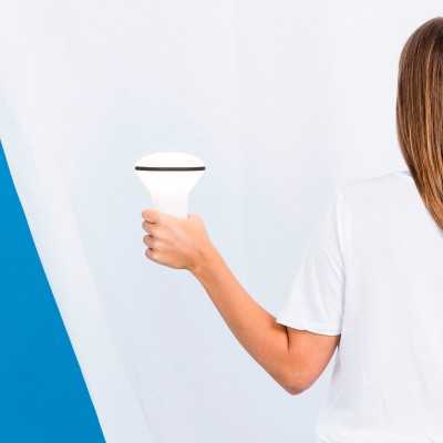 Luminária de mesa em policarbonato com LED integrado branco FOSSEUX