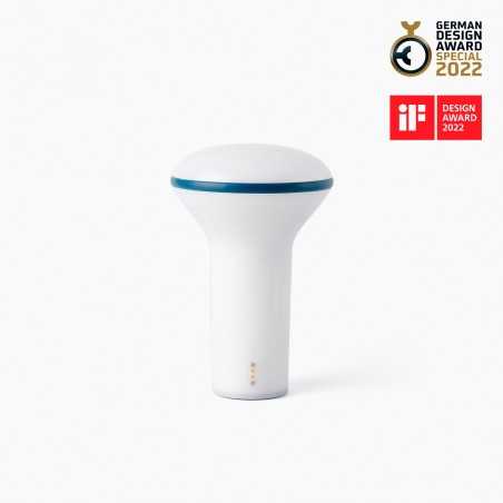 Luminária de mesa em policarbonato com LED integrado branco RIANTEC